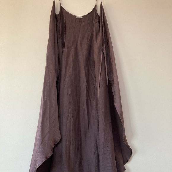 Lonely Label Lingerie - 100% Silk Wrap Dress/Slip/Nightgown, Size Small. - Picture 4 of 10